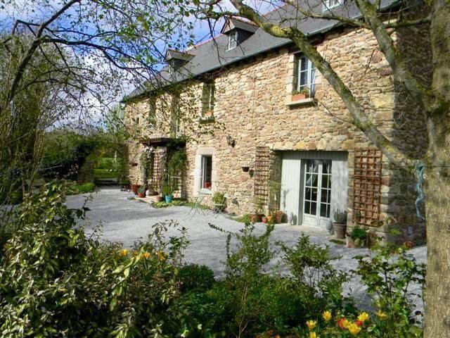 Le Domaine De L'Arche Bed & Breakfast Plouasne Екстериор снимка